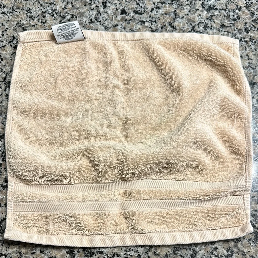 Lacoste hand towel
